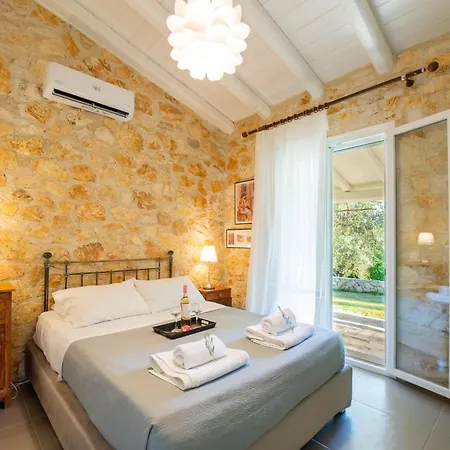 Piccolo Paradiso Villa Línia