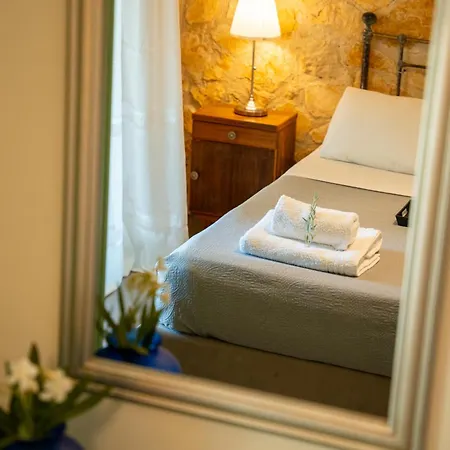 Villa Piccolo Paradiso Línia